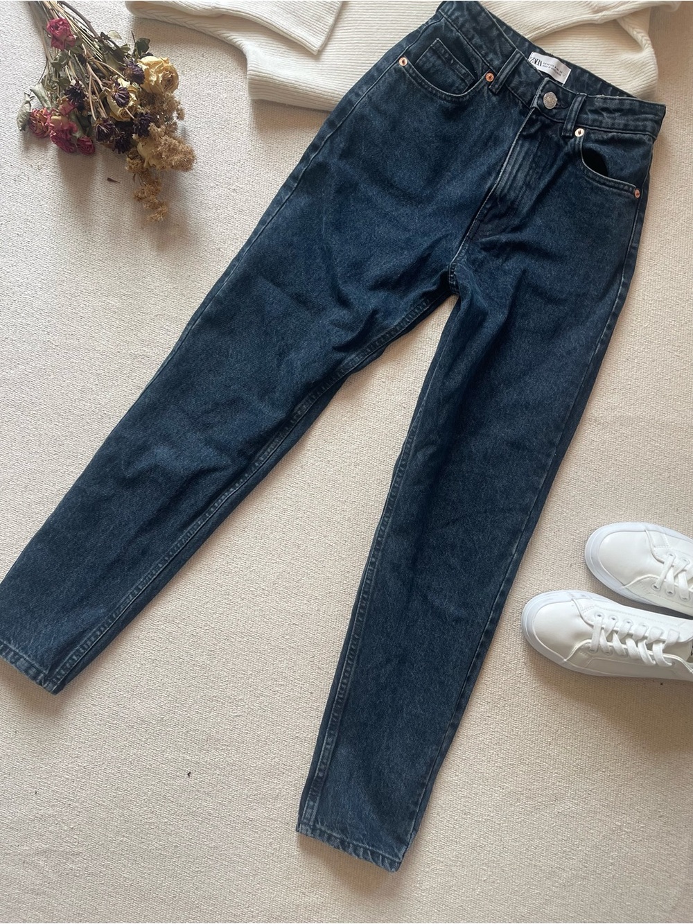 Zara Faded Blue-Black High Rise Straight Leg Jeans — Sz 0 / EUR 32